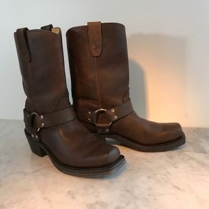 Durango harness boots size 8